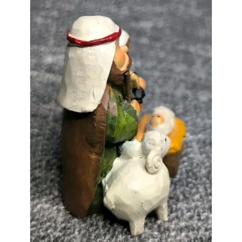 Holy‎ Family Nativity Figurine Mary Joseph Baby Jesus Resin Christmas 2.25